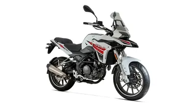 Benelli TRK 251